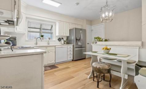 20 Dorchester Drive Monroe NJ 08831