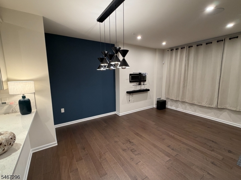 103 Robeson Street Somerville NJ 08876