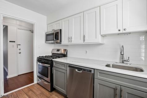 349 Bloomfield Avenue Verona NJ 07044