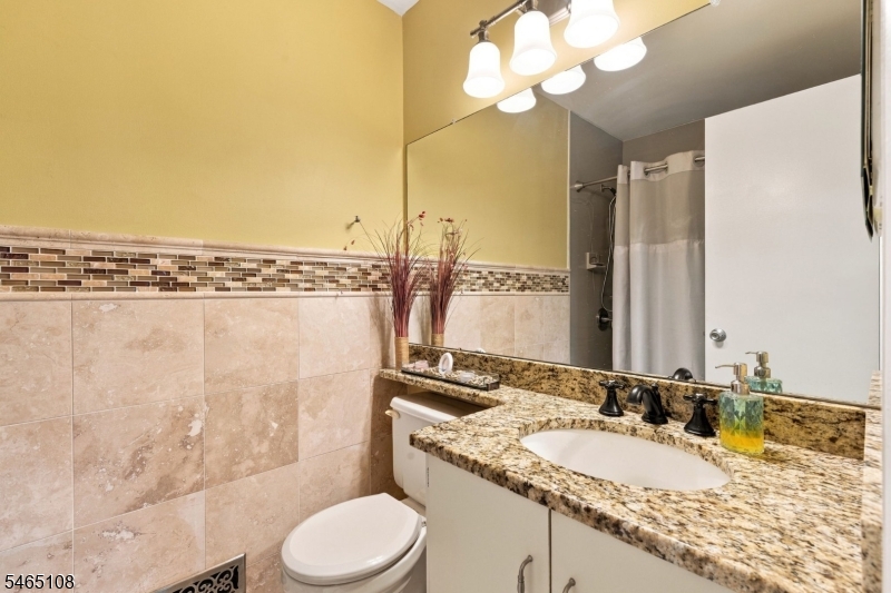 148 Abbot Court Piscataway NJ 08854