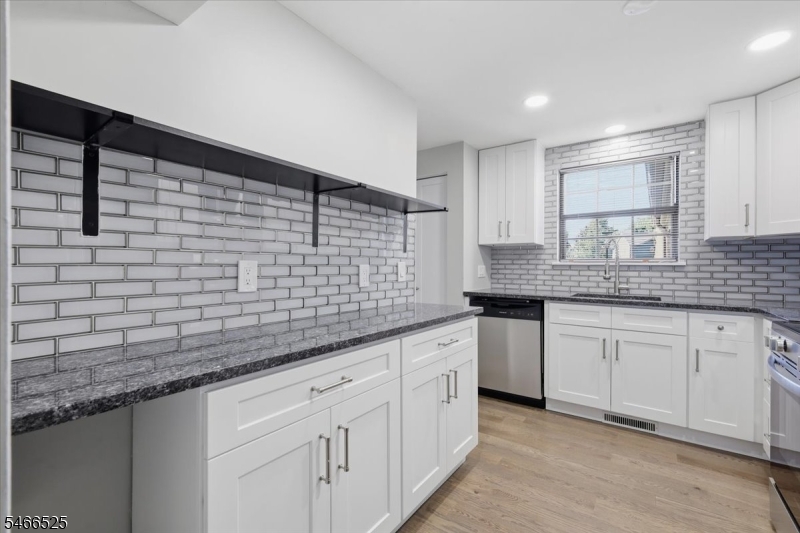 44 Wood Duck Court Allamuchy NJ 07840
