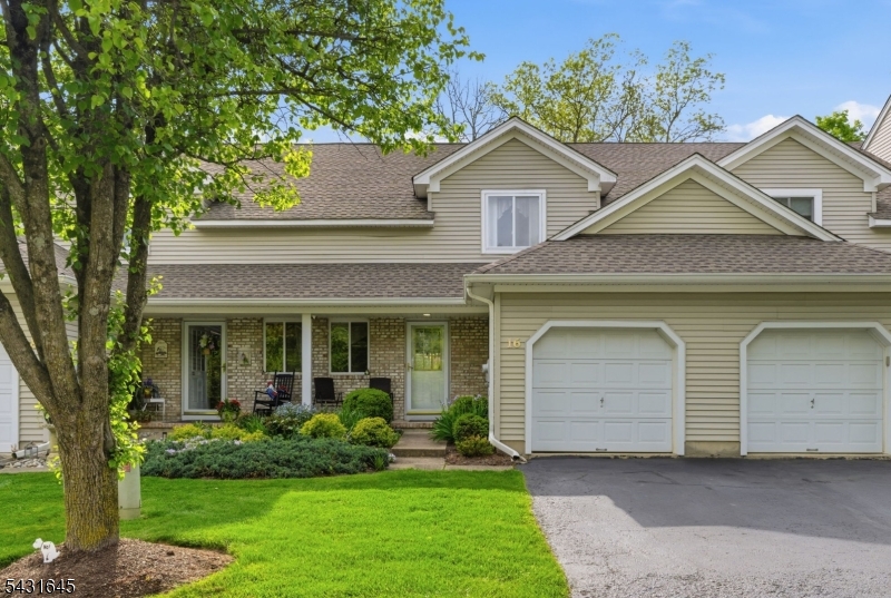 16 Pale Star Court Hardyston NJ 07419