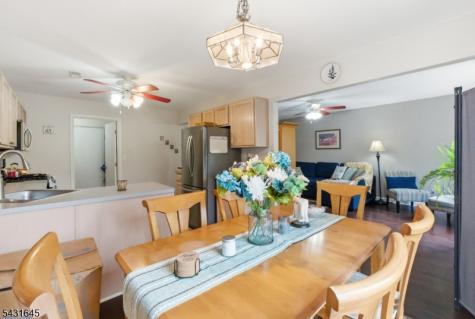 16 Pale Star Court Hardyston NJ 07419