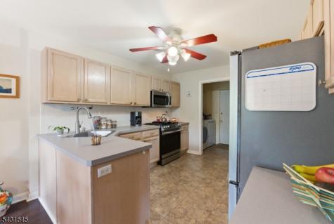 16 Pale Star Court Hardyston NJ 07419