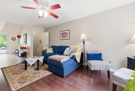 16 Pale Star Court Hardyston NJ 07419