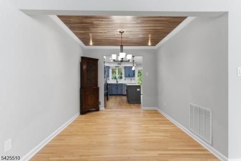 87 Hampshire Drive Mendham NJ 07945