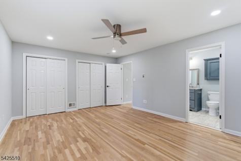 87 Hampshire Drive Mendham NJ 07945