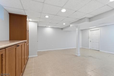 87 Hampshire Drive Mendham NJ 07945