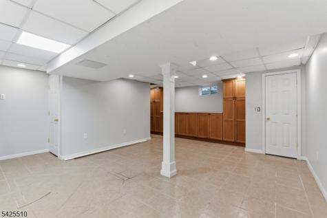 87 Hampshire Drive Mendham NJ 07945