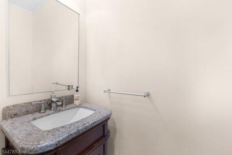 33 Catamaran Court Mount Arlington NJ 07856