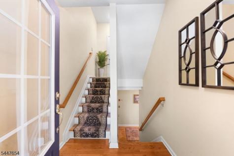 33 Catamaran Court Mount Arlington NJ 07856