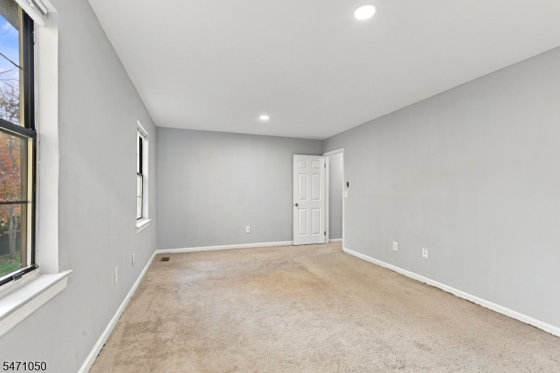 1 Dogwood Drive Edison NJ 08820