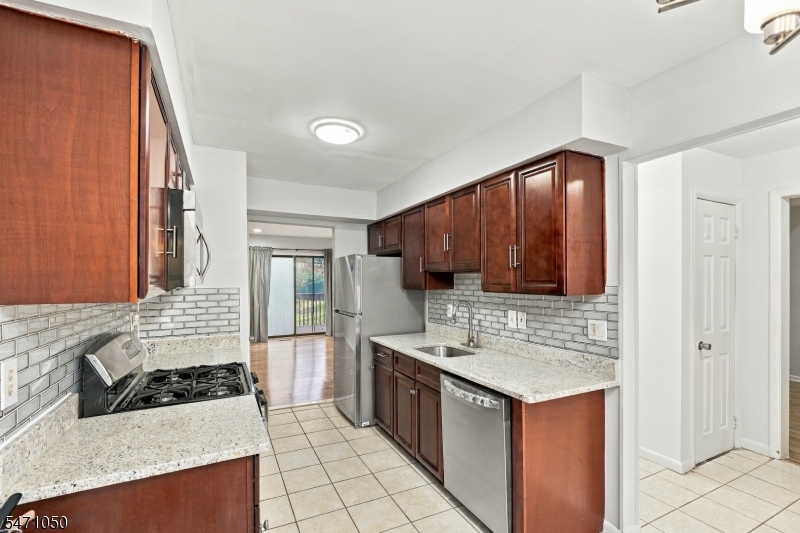 1 Dogwood Drive Edison NJ 08820