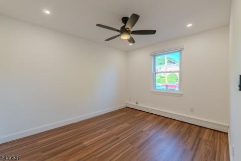 42 York Drive Edison NJ 08817