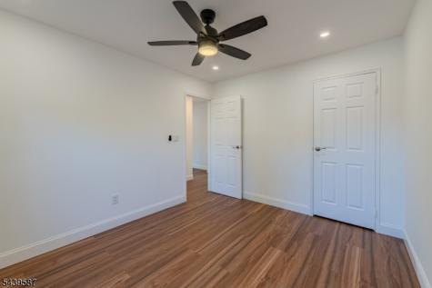 42 York Drive Edison NJ 08817