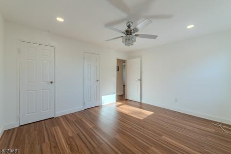 42 York Drive Edison NJ 08817