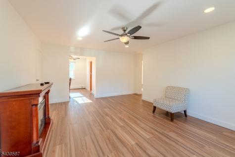 42 York Drive Edison NJ 08817
