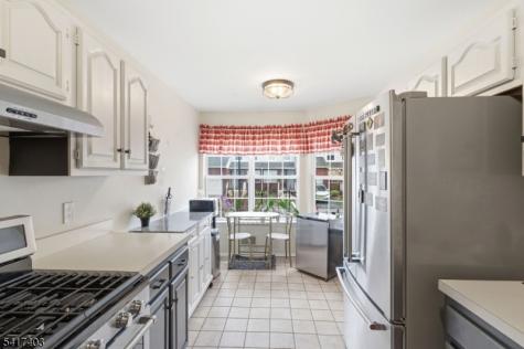1403 Moonlight Court Washington NJ 07840