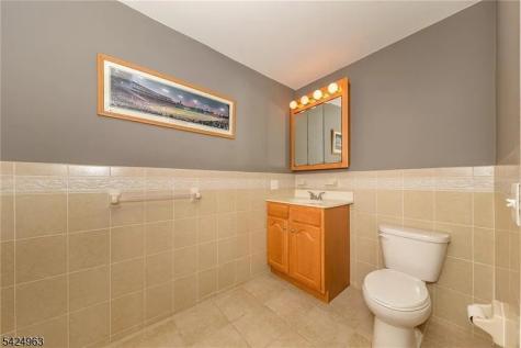 411 Chestnut Street Newark NJ 07105