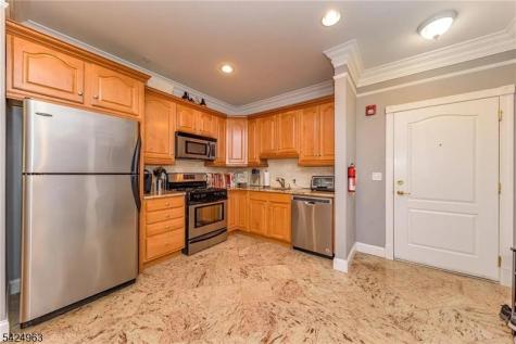 411 Chestnut Street Newark NJ 07105