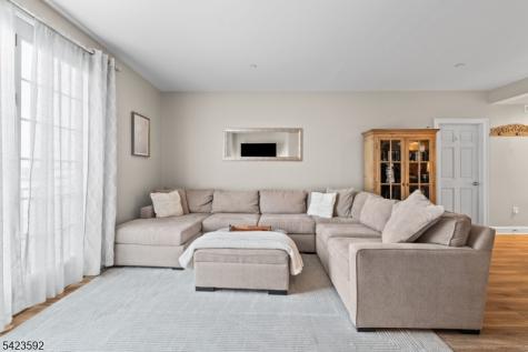 100 Shearwater Court Jersey City NJ 07305