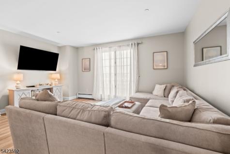 100 Shearwater Court Jersey City NJ 07305