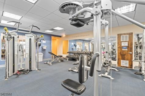 100 Shearwater Court Jersey City NJ 07305