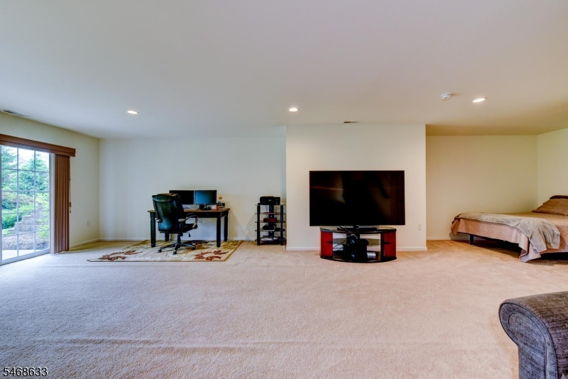 14 Lupine Lane Allamuchy NJ 07840