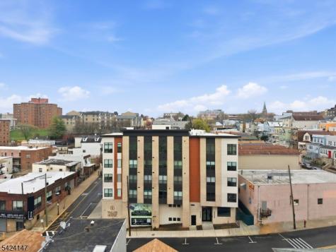 649 38th Street Union NJ 07087