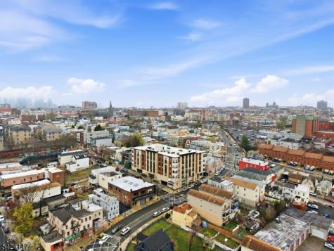 649 38th Street Union NJ 07087