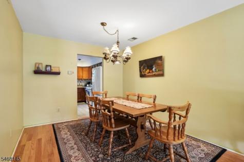 135 Grantham Drive Franklin NJ 08873