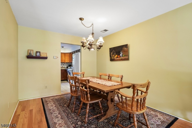 135 Grantham Drive Franklin NJ 08873
