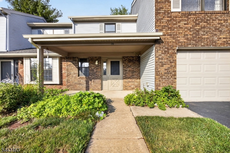 78 Stanwick Court Franklin NJ 08873