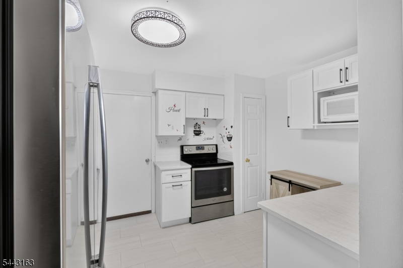 78 Stanwick Court Franklin NJ 08873