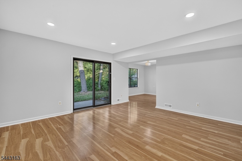 78 Stanwick Court Franklin NJ 08873