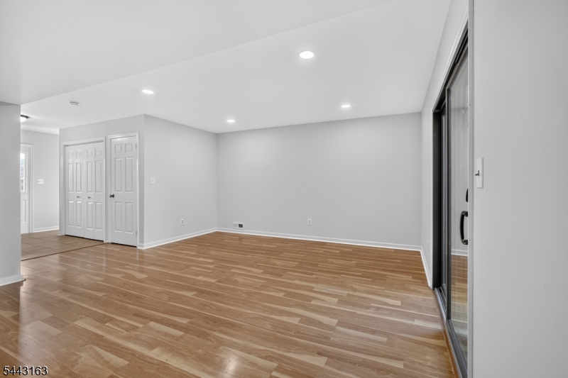 78 Stanwick Court Franklin NJ 08873