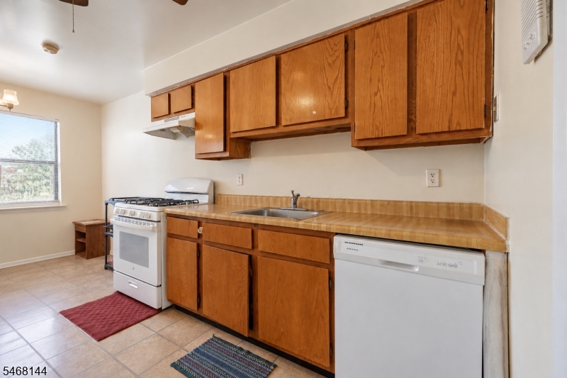 1507 Raspberry Court Edison NJ 08817