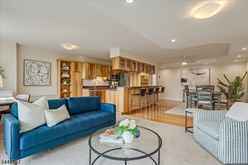 530 Valley Road Montclair NJ 07043