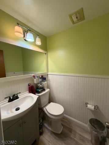 109 Shore Point N Montague NJ 07827