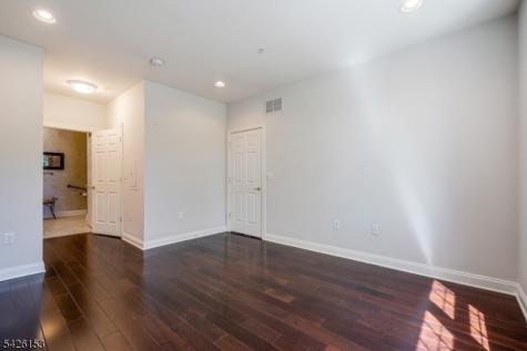 467 Victoria Drive Bridgewater NJ 08807