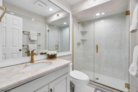 1 Rolling Hill Court Madison NJ 07940