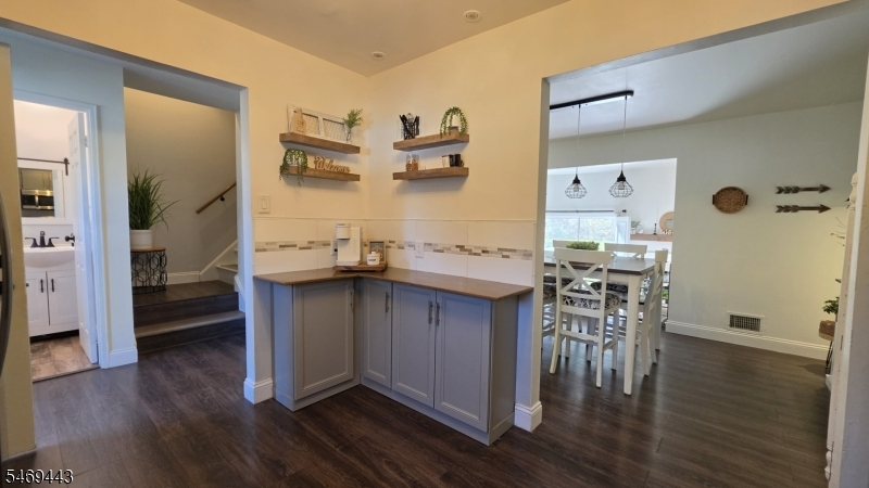 83 Shady Lane Hardyston NJ 07419