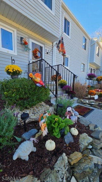 83 Shady Lane Hardyston NJ 07419