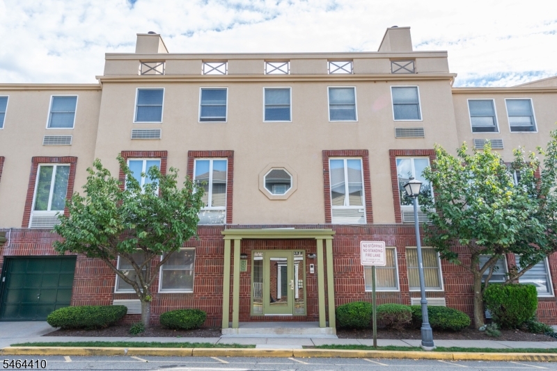 50 Pine Street Montclair NJ 07042