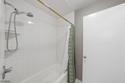 825 Riverside Avenue Lyndhurst NJ 07071