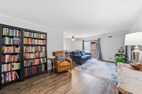 825 Riverside Avenue Lyndhurst NJ 07071