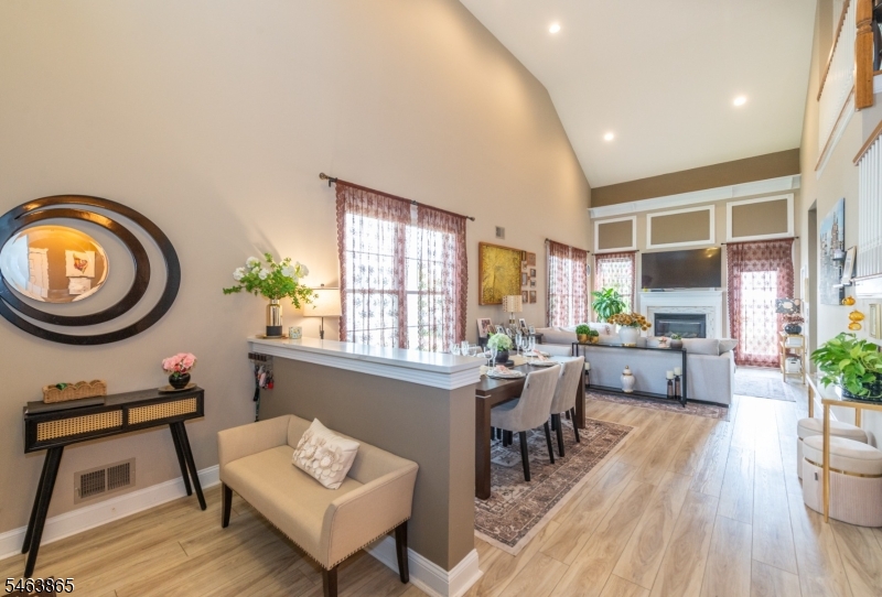 66 Saratoga Court Franklin NJ 08873