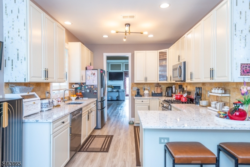 66 Saratoga Court Franklin NJ 08873