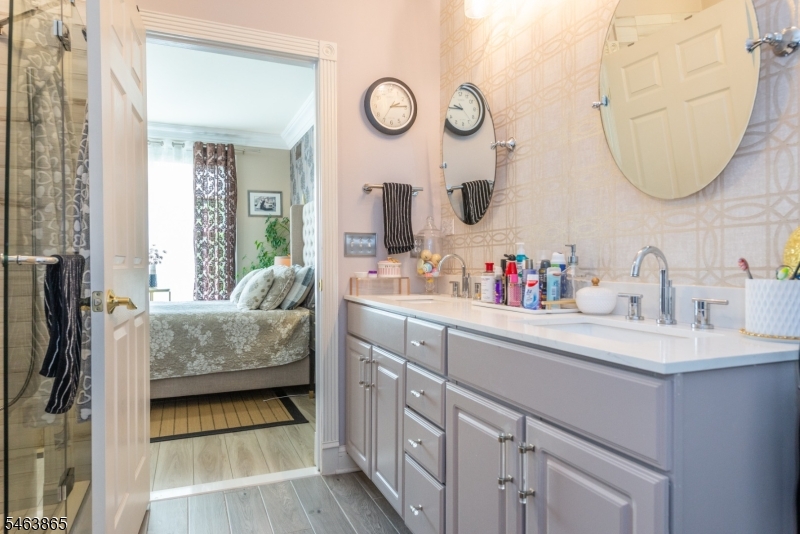 66 Saratoga Court Franklin NJ 08873