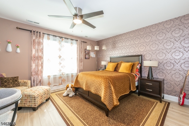 66 Saratoga Court Franklin NJ 08873